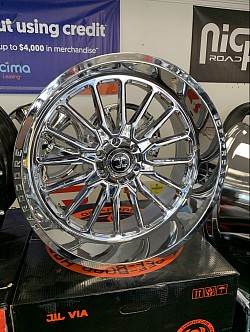 24x12 Chrome 6x135/139.7 50$ down