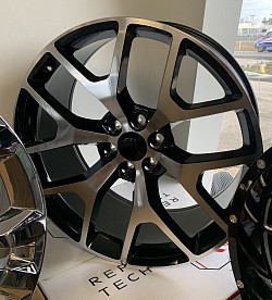 24x10 Gossy Black Machined Face 6x139.7 50$ down