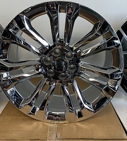 24x10 Chrome 6x5.5 50$ down