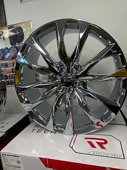 26x10 RT 27 chrome 50$ down